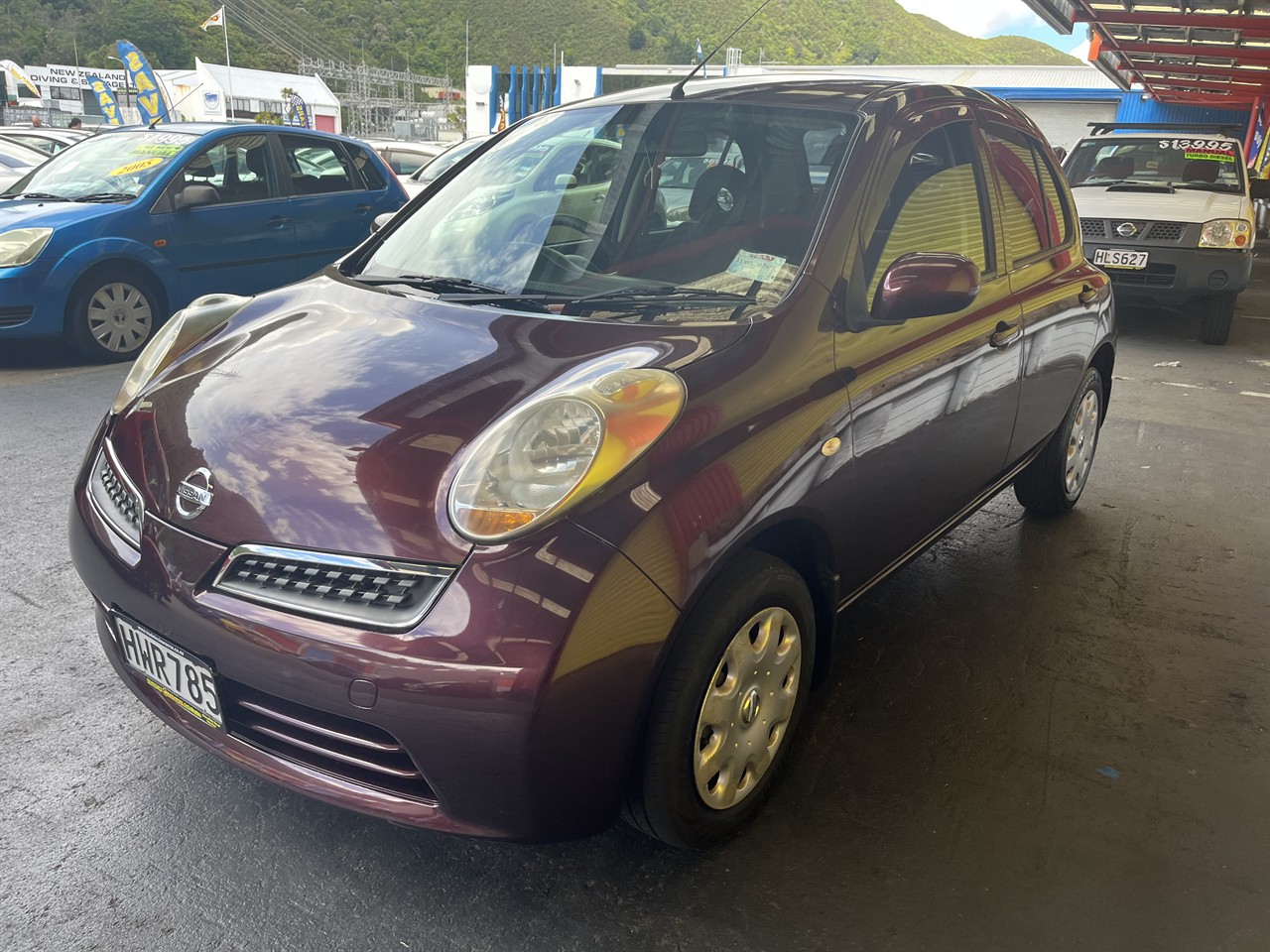 2009 Nissan March