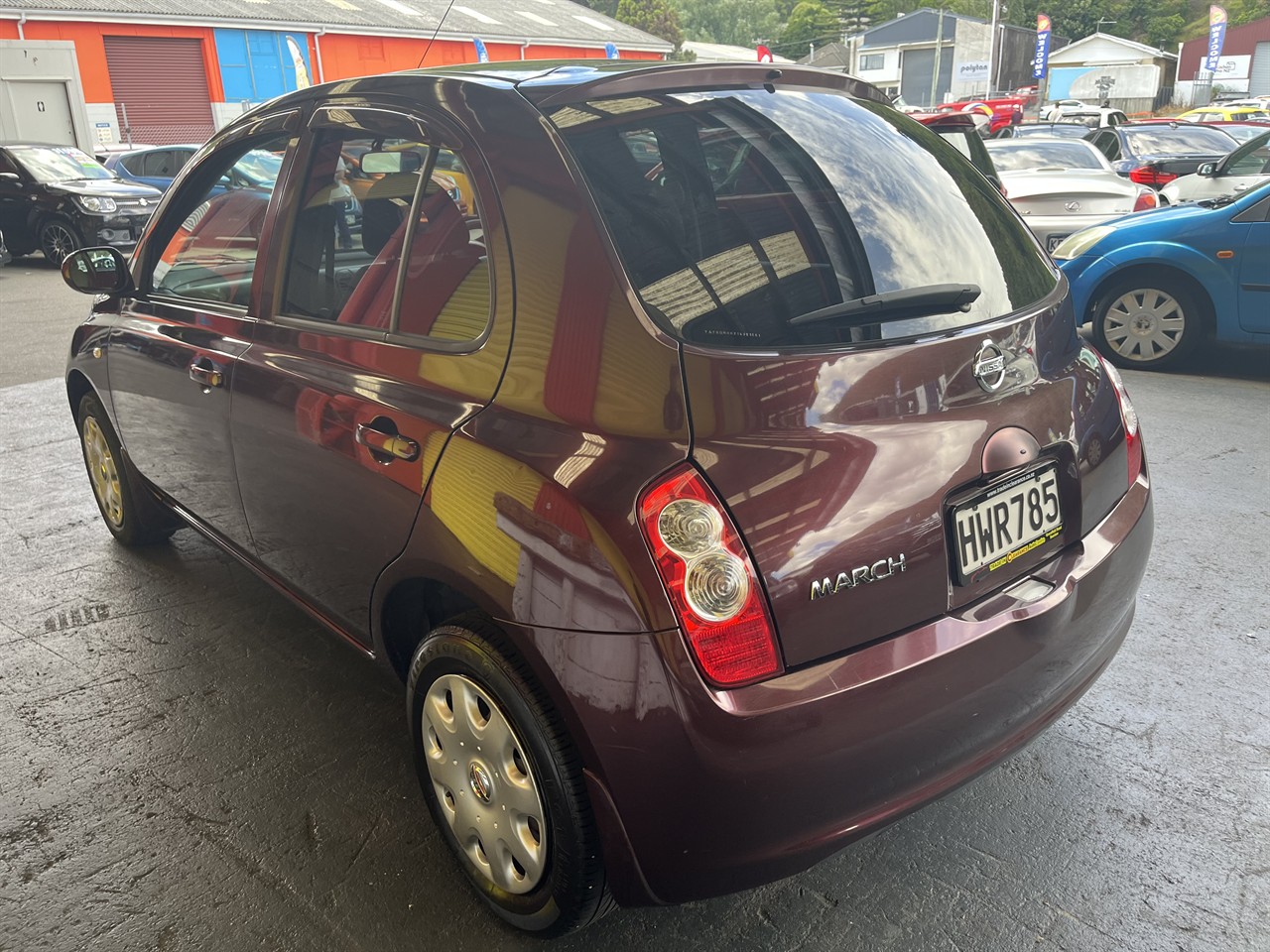 2009 Nissan March