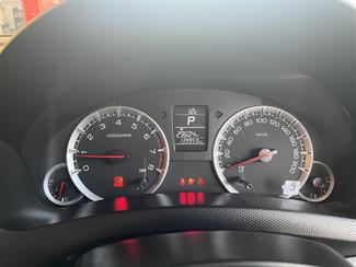 2012 Suzuki Swift - Thumbnail