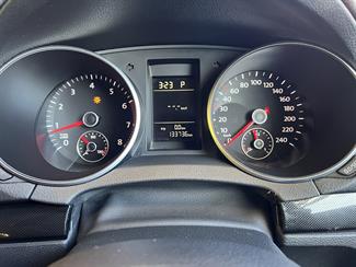 2009 Volkswagen Golf - Thumbnail
