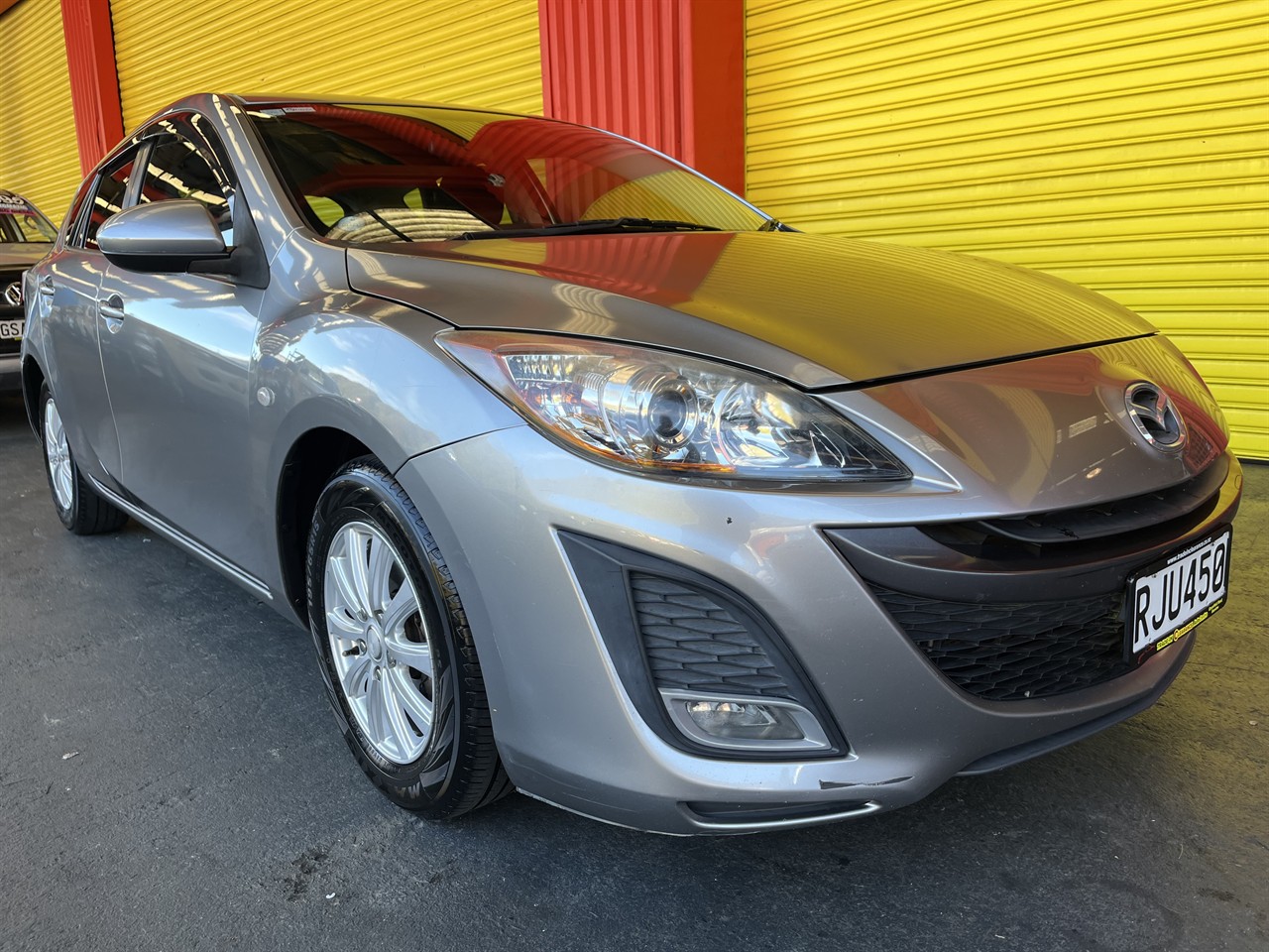 2010 Mazda Axela