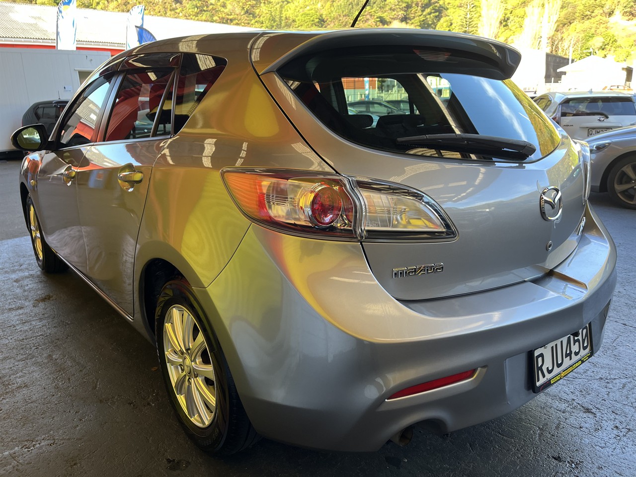 2010 Mazda Axela