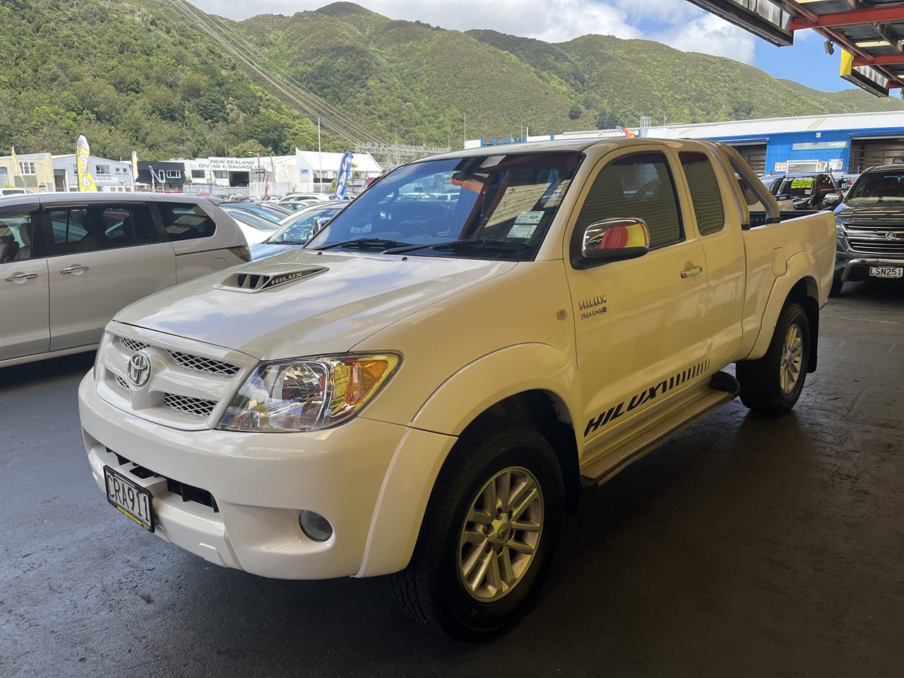 2005 Toyota Hilux
