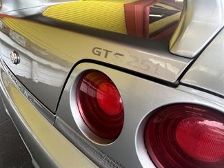 1996 Nissan Skyline - Thumbnail