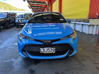 2018 Toyota Corolla - Thumbnail
