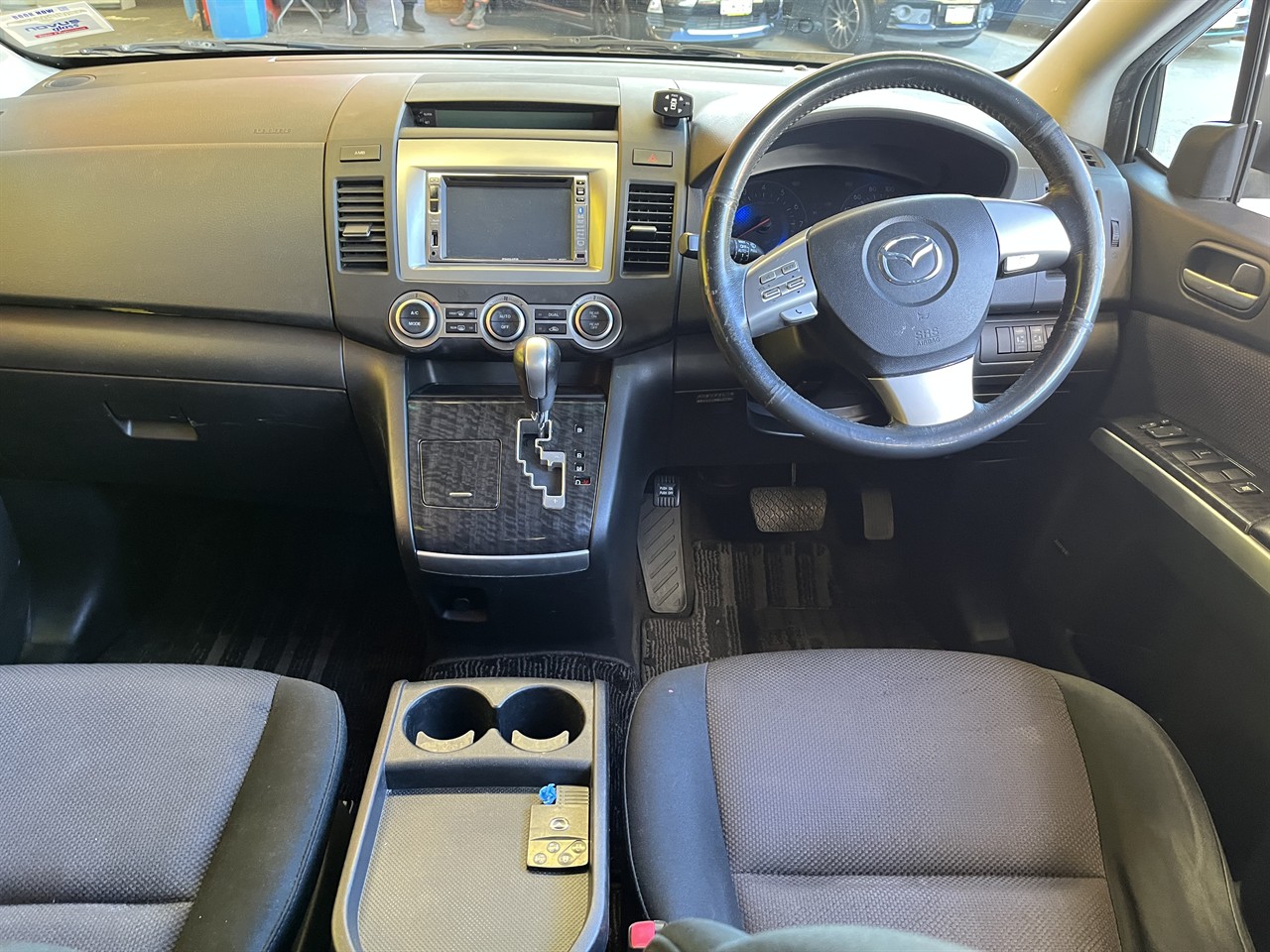 2007 Mazda MPV