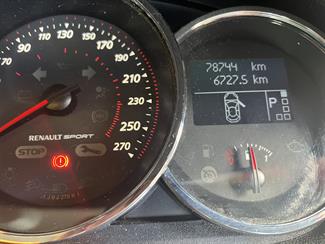 2015 Renault Megane - Thumbnail