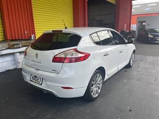 2015 Renault Megane - Thumbnail