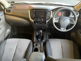 2019 Mitsubishi Triton - Thumbnail