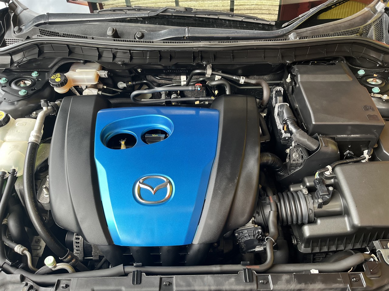 2013 Mazda Axela