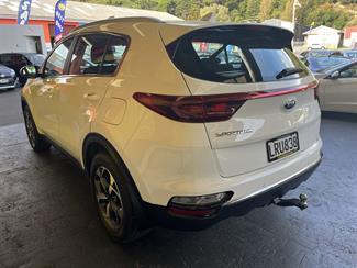 2018 Kia Sportage - Thumbnail