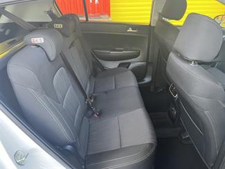 2018 Kia Sportage - Thumbnail