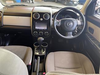 2011 Mazda Verisa - Thumbnail