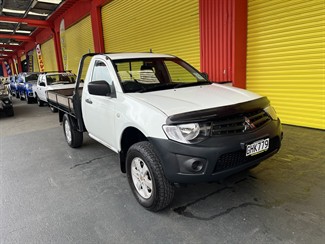 2012 Mitsubishi Triton - Thumbnail