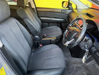 2012 Mazda MPV - Thumbnail