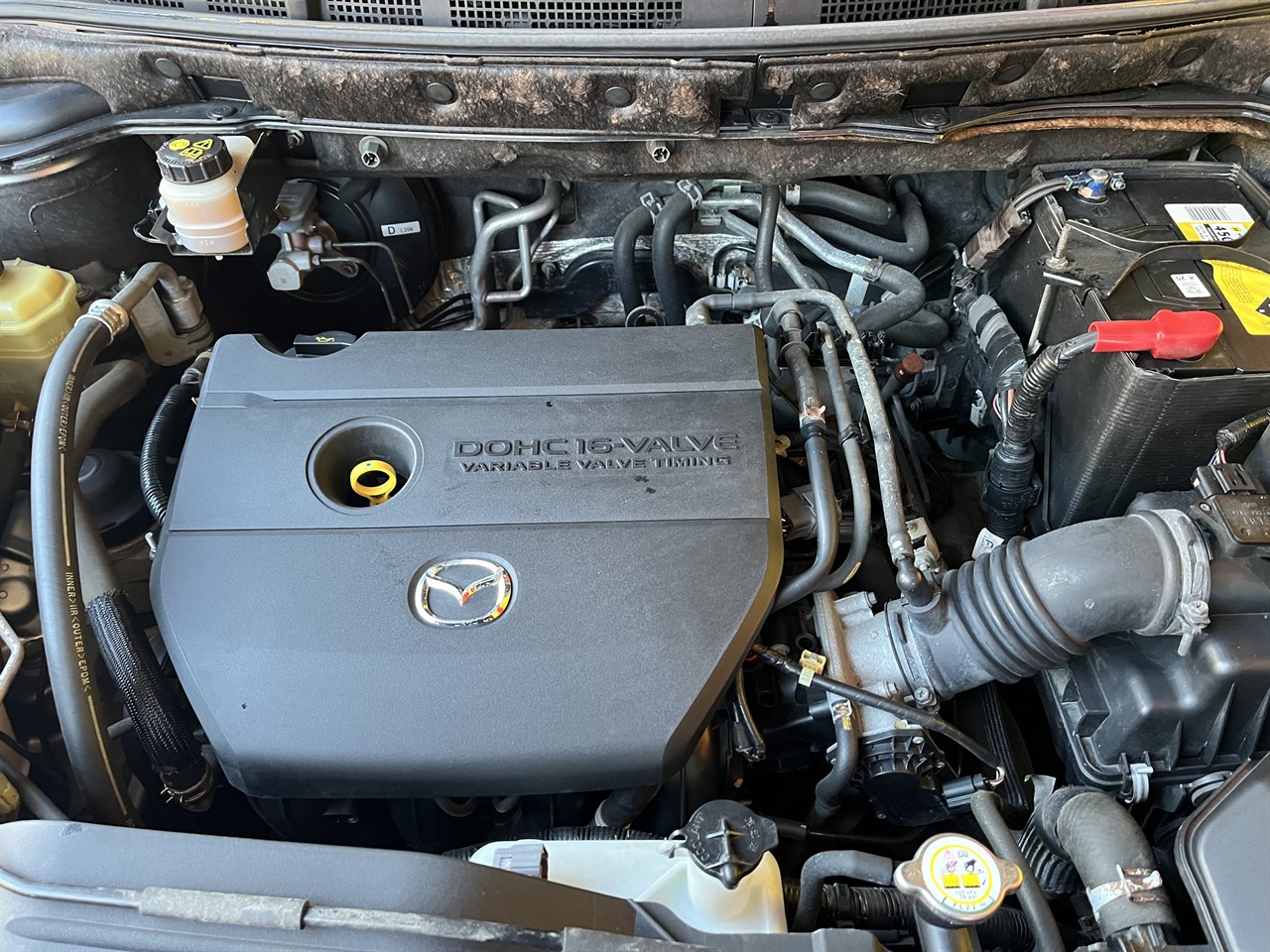 2012 Mazda MPV