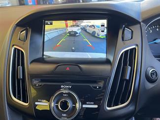 2016 Ford Focus - Thumbnail