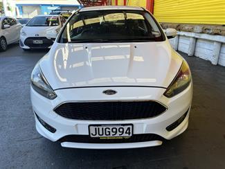 2016 Ford Focus - Thumbnail