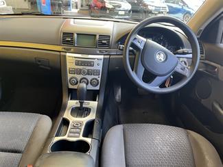 2009 Holden Commodore - Thumbnail