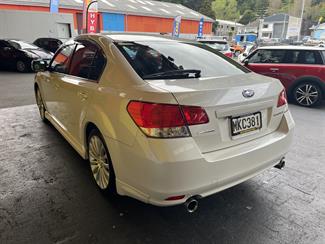 2010 Subaru Legacy - Thumbnail