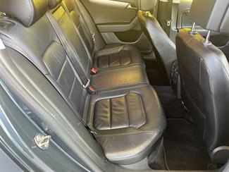 2012 Volkswagen Passat - Thumbnail