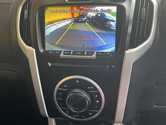 2016 Isuzu D-Max - Thumbnail