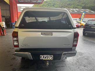 2016 Isuzu D-Max - Thumbnail