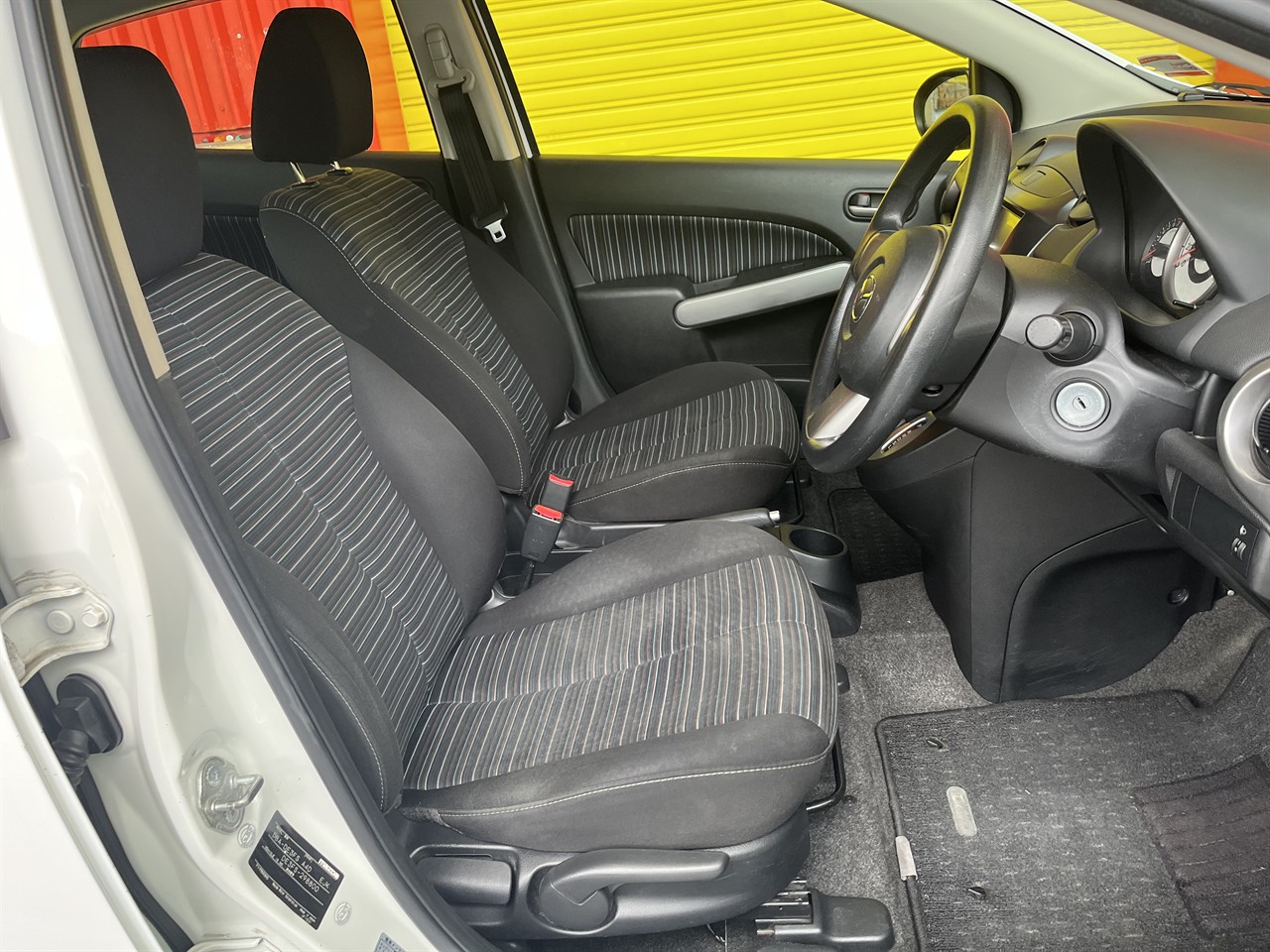 2010 Mazda Demio