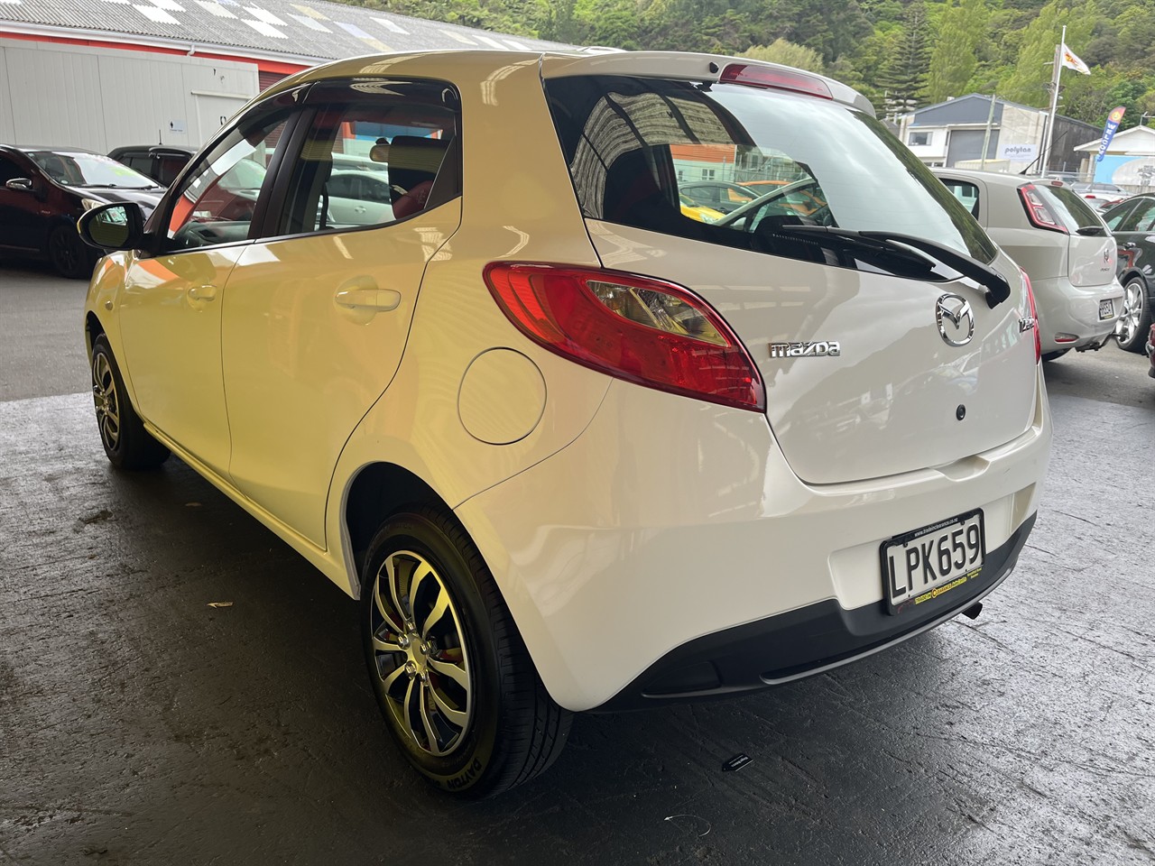 2010 Mazda Demio