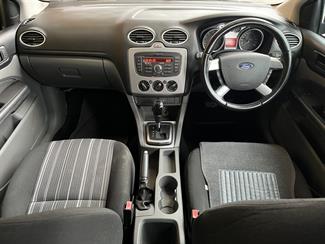 2010 Ford Focus - Thumbnail