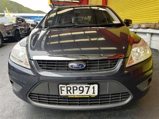 2010 Ford Focus - Thumbnail