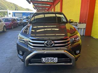 2018 Toyota Hilux - Thumbnail