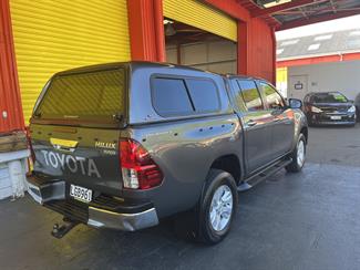 2018 Toyota Hilux - Thumbnail