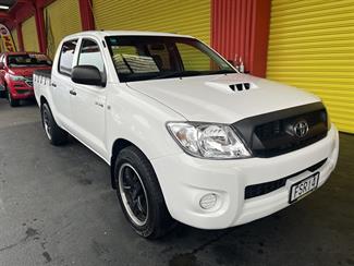 2011 Toyota Hilux - Thumbnail