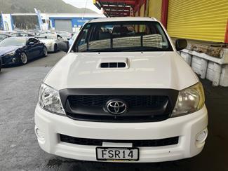2011 Toyota Hilux - Thumbnail