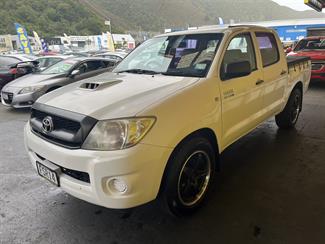 2011 Toyota Hilux - Thumbnail