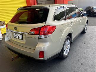2009 Subaru Legacy - Thumbnail