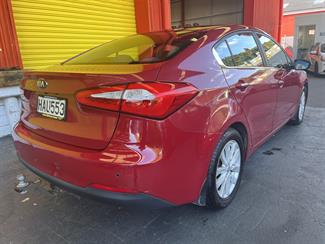 2013 Kia Cerato - Thumbnail