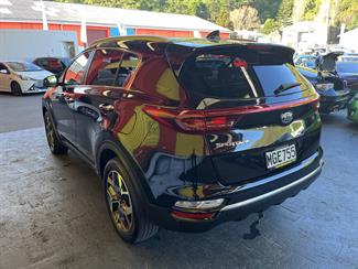 2019 Kia Sportage - Thumbnail