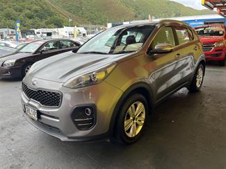 2017 Kia Sportage - Thumbnail
