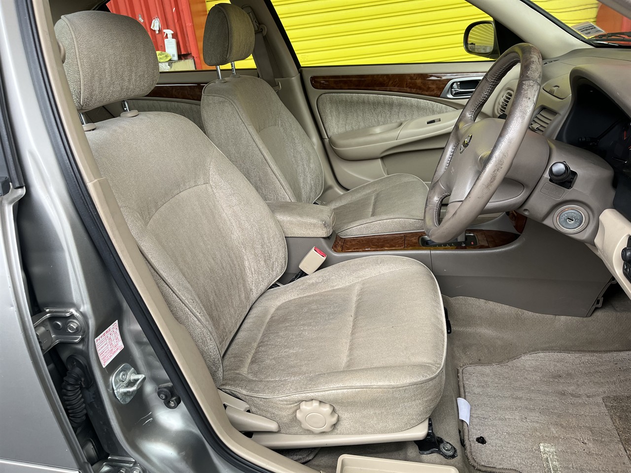 2004 Nissan Bluebird