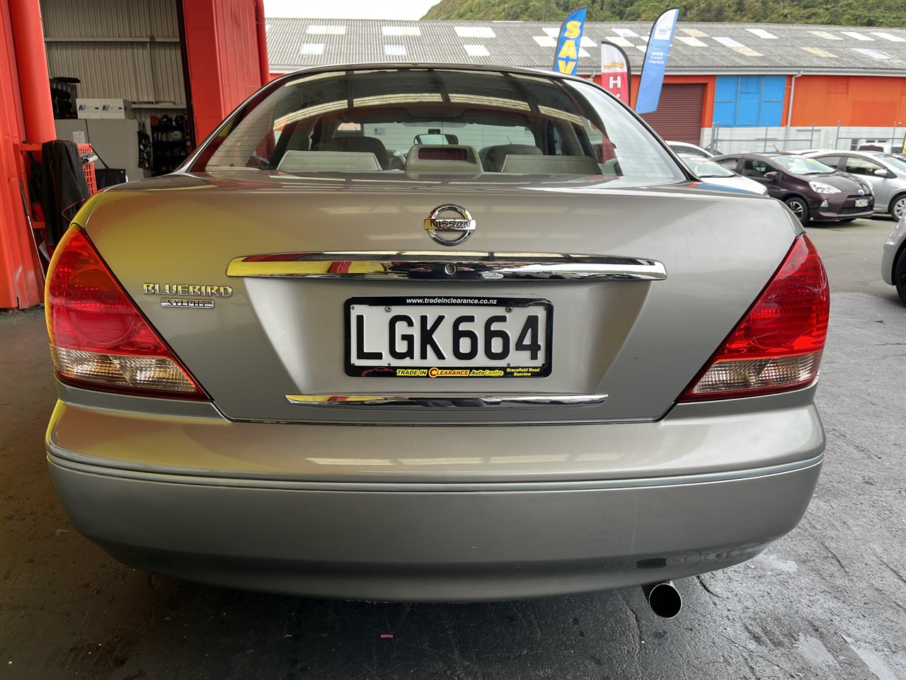 2004 Nissan Bluebird