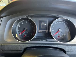 2013 Volkswagen Golf - Thumbnail