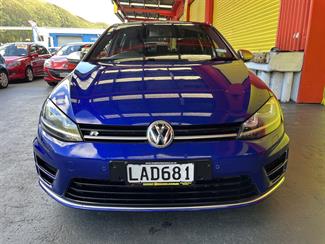 2014 Volkswagen Golf - Thumbnail