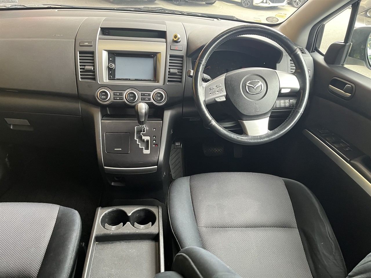 2007 Mazda MPV
