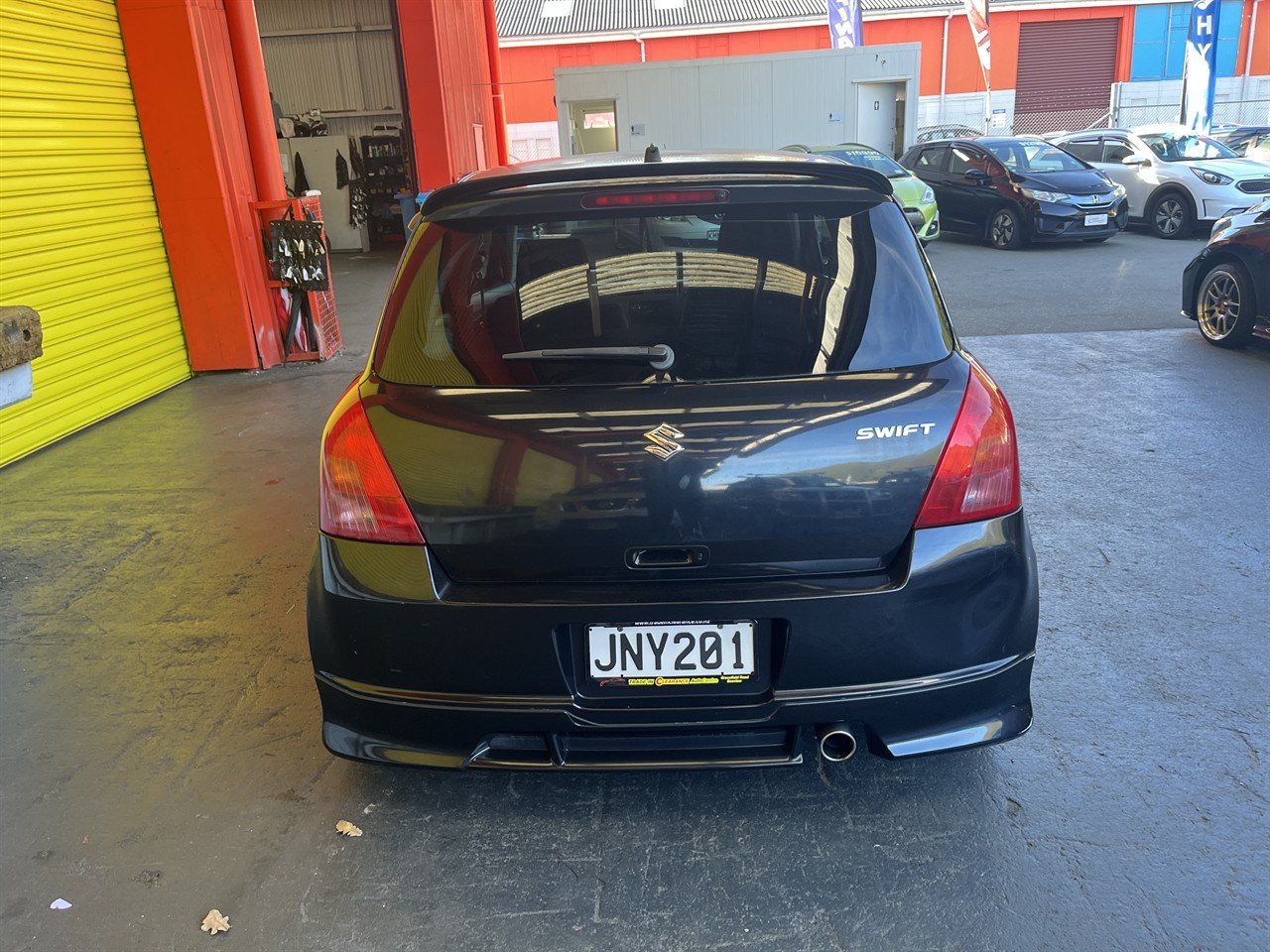 2005 Suzuki Swift