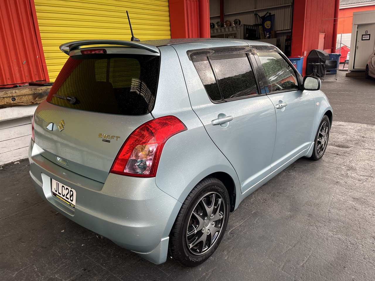 2009 Suzuki Swift