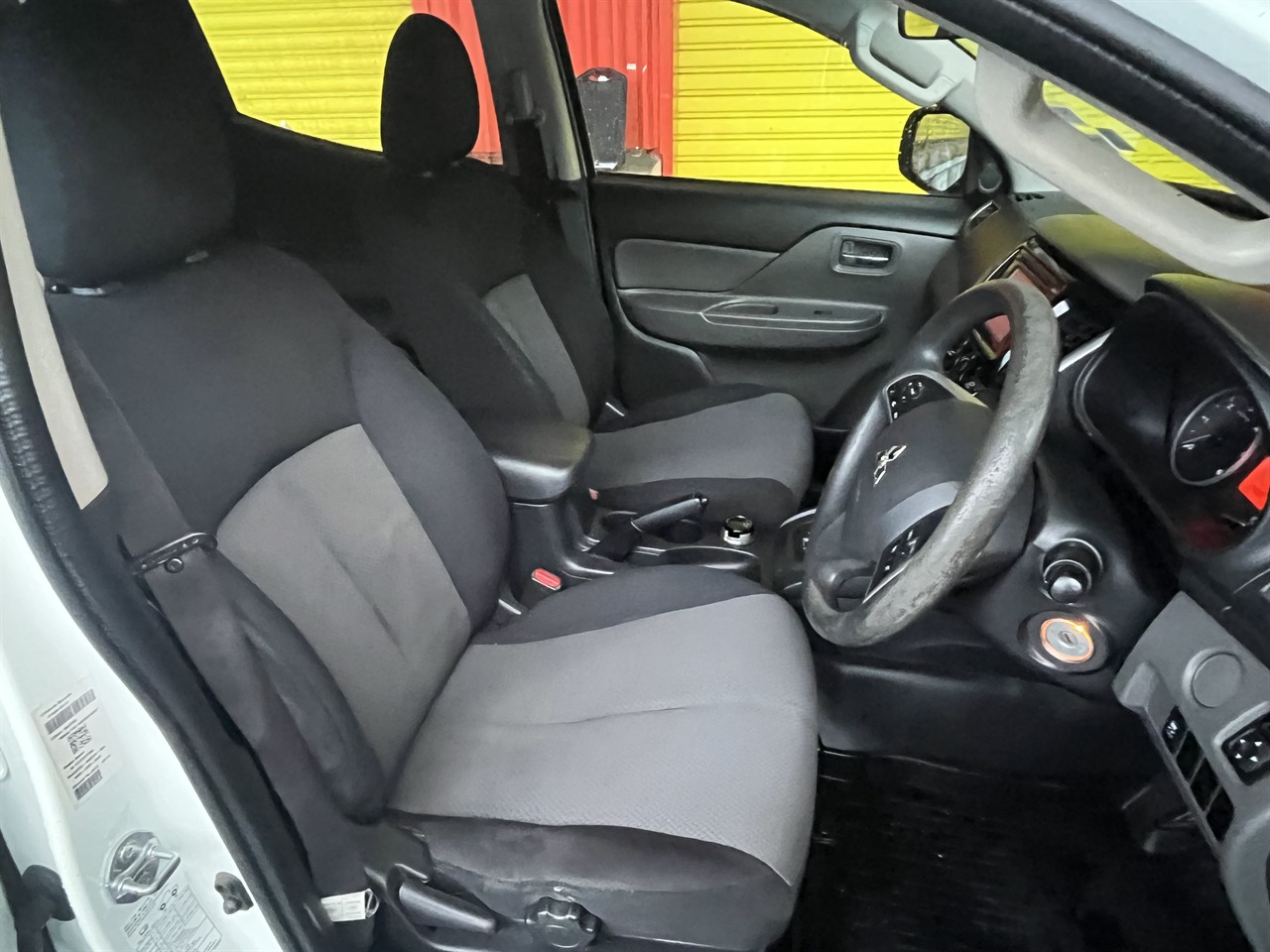 2016 Mitsubishi Triton