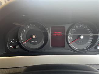 2011 Holden Commodore - Thumbnail