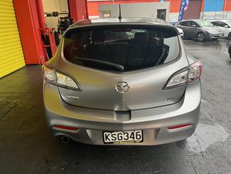 2009 Mazda Axela - Thumbnail